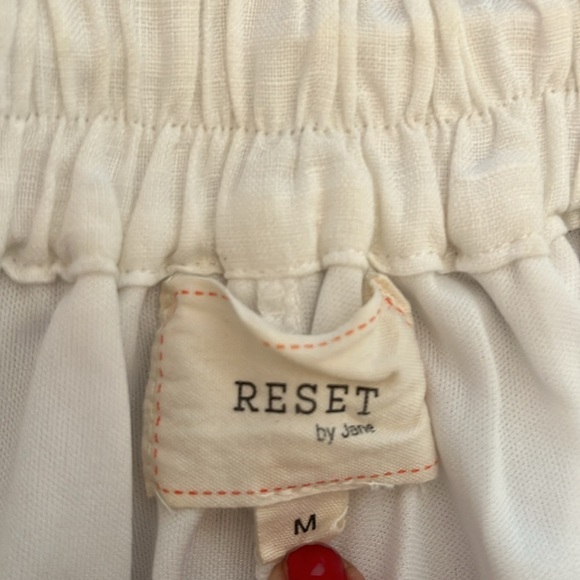 RESET by Jane White Wide leg Cropped Raw hem Linen Pants Size M - Picture 10 of 12